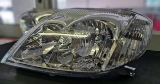Toyota Corolla Head Lamps