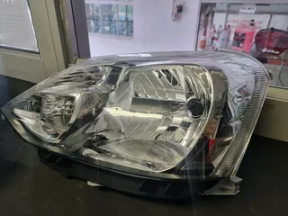 Toyota Etios Sprint Head Lamps