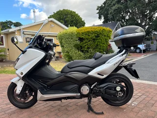 Yamaha T Max 530 in Excellent Condition For Sale