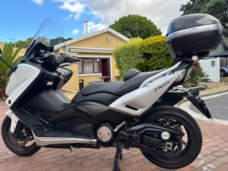 Yamaha T Max 530 in Excellent Condition For Sale