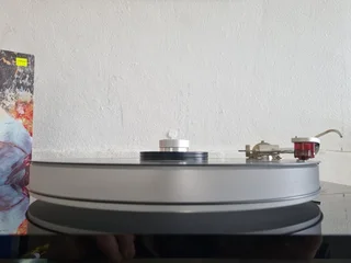 Clearaudio Champion Turntable