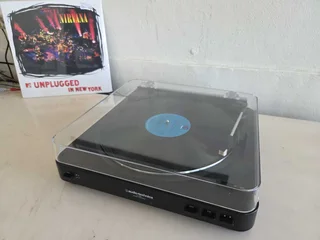 Audio Technica AT-LP60 Fully Automatic Turntable
