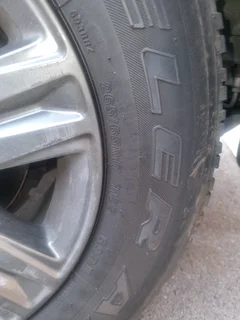 5 x Bridgestone Dueler  A / T 265/65/R17