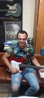 Ukulele and guitar lessons and Djembe drumming lessons