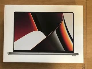 16 Inch M1 Max Chip Macbook PRO 1TB SSD|32GB RAM Excellent Condition In Box With Warranty