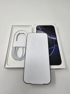 256GB APPLE IPHONE 16 PRO BLACK TITANIUM EXCELLENT CONDITION BOX WITH ACCESSORIES AND WARRANTY