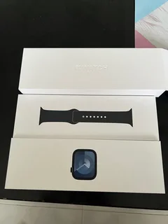 41mm Midnight Apple Watch Series 9 GPS Version As New In The Box  With Warranty