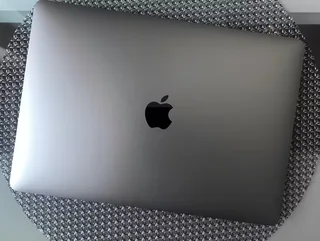 Excellent Condition In The Box 13 Inch M1 Chip MacBook Air Space Gray|256GB SSD|8GB RAM And Warranty