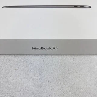 Excellent Condition In The Box 13 Inch M1 Chip MacBook Air Space Gray|256GB SSD|8GB RAM And Warranty