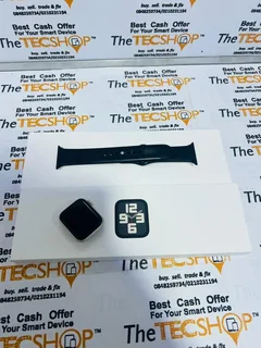 40mm Starlight Apple Watch Sport SE Gen 2 GPS Excellent Condition In The Box  With Warranty