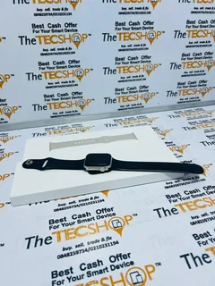 40mm Starlight Apple Watch Sport SE Gen 2 GPS Excellent Condition In The Box  With Warranty