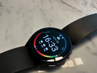 40mm Graphite Samsung Galaxy Watch 5 GPS Version Excellent Condition In The Box With Warranty