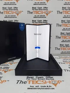 Phantom Black 256GB DUAL-SIM Samsung Galaxy Z FOLD 5 Excellent Condition In The Box With Warranty