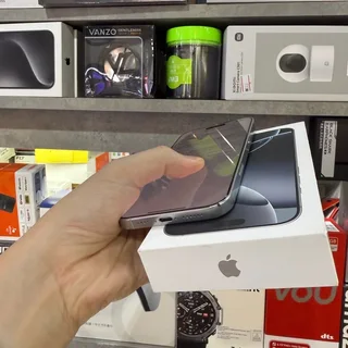 256GB APPLE IPHONE 16 PRO WHITE TITANIUM EXCELLENT CONDITION BOX WITH ACCESSORIES AND WARRANTY