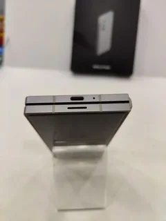 As New In The Box  Silver 512GB Samsung Galaxy Z FOLD 6 With All Accessories And Warranty