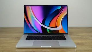 16 Inch M1 Max Chip Macbook PRO 1TB SSD|32GB RAM Silver Excellent Condition In Box With Warranty