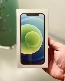 128gb Green Apple Iphone 12 Excellent Condition In The Box With All Accessories And Warranty