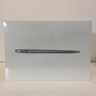 Brand New Sealed In The Box 13 Inch M1 Chip MacBook Air Space Gray|256GB SSD|8GB RAM And Warranty
