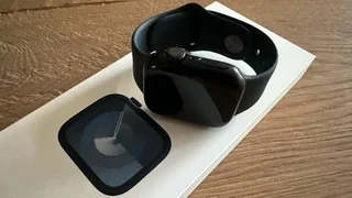 41mm Midnight Apple Watch Series 9 GPS Version As New In The Box  With Warranty