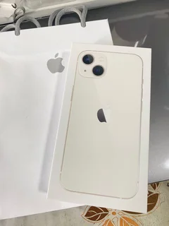 256gb Apple Iphone 13 Starlight In Colour Excellent Condition In Box With Accessories And Warranty