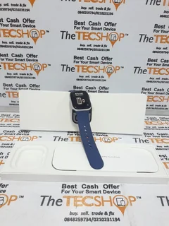 46mm Silver Apple Watch Series 10 GPS Version As New In The Box With Accessories And Warranty