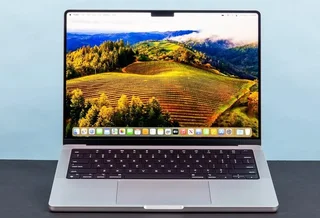 14 Inch M3 Chip Macbook PRO 512GB SSD|8GB RAM|Excellent Condition With Accessories And Warranty
