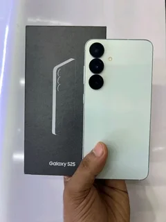 256GB Samsung Galaxy S25 Mint As New In The Box With All Accessories And Warranty