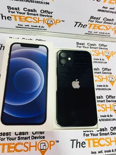 64gb Black Apple Iphone 12 Black Excellent Condition  In The Box With All Accessories And Warranty