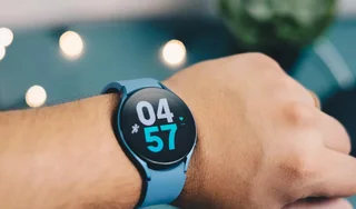 44mm Graphite Samsung Galaxy Watch 5 GPS Version Excellent Condition In The Box With Warranty