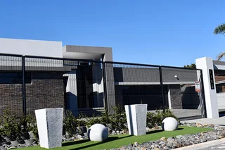 KNYSNA FENCING &amp; GATE SPECIALISTS