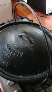 Poitjie Pot Best Duty Number 14 Oil cured, the pot is 30 years old one of the original Best duty pot