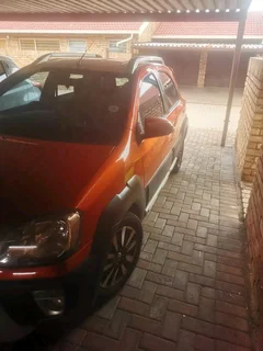 2016 Toyota Etios Cross 1.5 XS