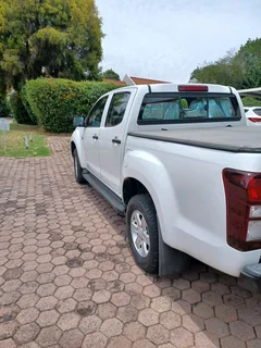 2015 Isuzu 250 DTeq Double Cab