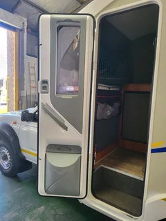 Campers 4x4 Nissan NP300 2.5tdi 2019 model