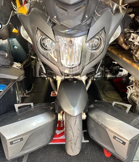 BMW R1200RT LC K52 STRIPPING FOR SPARES!!!