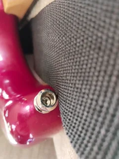 A stunning SX guitar R3500