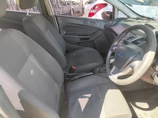 2016 Ford Fiesta Hatchback