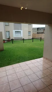 2 Bedroom Ground floor townhouse to let-Rhynfield, Benoni