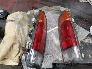 Nissan Bakkie rear lamps orignal.