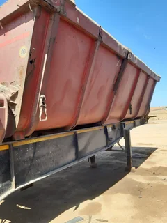 2008 KEARNEY&#39;S 50 CUBE INTERLINK SIDE TIPPER WAENS - MALMESBURY