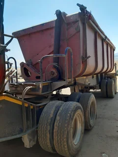 2008 KEARNEY&#39;S 50 CUBE INTERLINK SIDE TIPPER WAENS - MALMESBURY