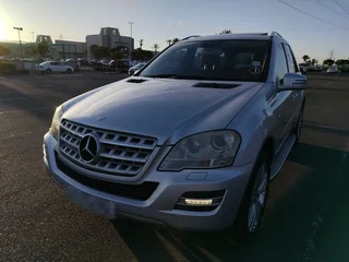 2011 Mercedes-Benz M-Class SUV
