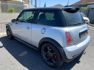2005 Mini Cooper Hatchback