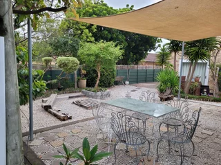 ☀️ Peaceful Female Co-Living – Fully Equipped Home in Summerstrand!