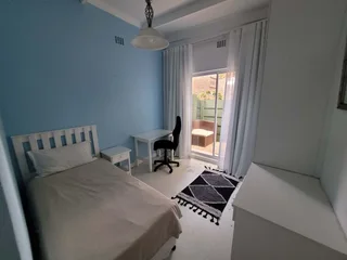 ☀️ Peaceful Female Co-Living – Fully Equipped Home in Summerstrand!