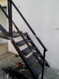 WELDER!!!!!! Nutec, Wooden and Steel Gates (free quotations)