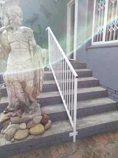 WELDER!!!!!! Nutec, Wooden and Steel Gates (free quotations)