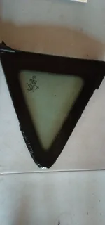 Original 2001 A160 Mercedes Side Window