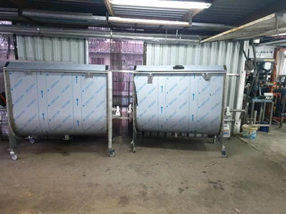 Ribbon Blenders manufactured to order