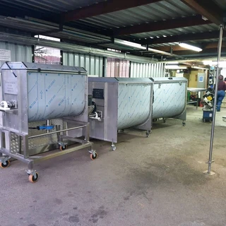 Ribbon Blender designed and manufacture in full stainless steel